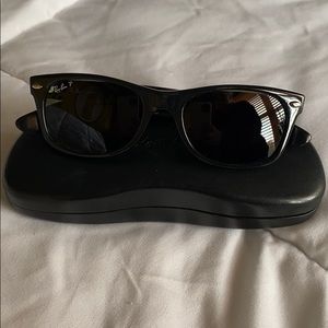 Ray Ban New Wayfarer Classic Sunglasses